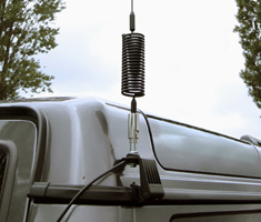 CB Radio Guide - Choosing your Antenna Mount | THUNDERPOLE