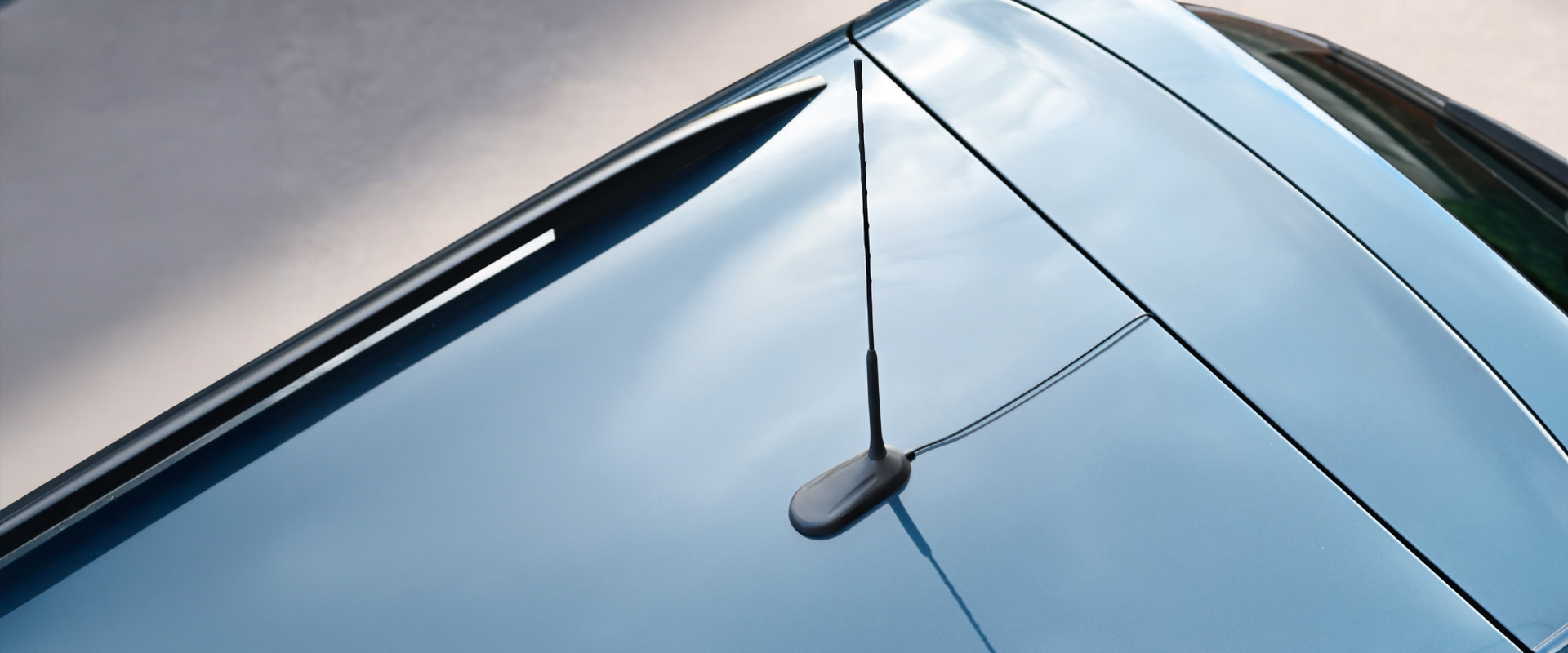 Introducing the Car-27 Shark Fin Magnetic CB Antenna